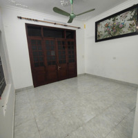 Cho Thuê Nhà Ngõ 376 Đường Bưởi, 75M2, 4 Tầng, 7 Phòng Ngủ Ở Nhóm, Chdv, 17 Triệu