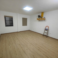 Cho Thuê Nhà Ngõ 376 Đường Bưởi, 75M2, 4 Tầng, 7 Phòng Ngủ Ở Nhóm, Chdv, 17 Triệu