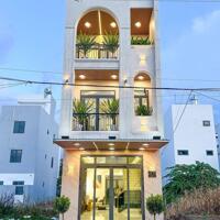 Nhà trệt 2 lầu hiện đại trục chính đường D1 KDC Hồng Loan 6A