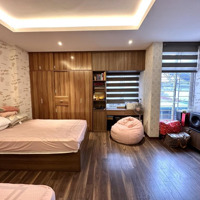 Nhà Đẹp Lô Góc - Ngõ Thông - Phân Lô Bàn Cờ - Gần Ô Tô - Chủ Tự Xây Tâm Huyết - Nội Thất Gỗ Óc Chó
