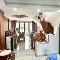 Bán nhà hẻm XH Phú Nhuận, giáp Phan Xích Long, 3 Tầng, 64m2, ngang 4.5m, chỉ 12.4 Tỷ