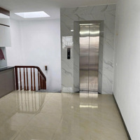 Cho Thuê Nhà 6 Tầng Thạch Bàn , Thang Máy Đời Mới Full Đồ . Giá Bán 13 Triệu . Có Thương Lượng