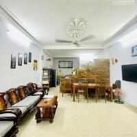 Bán nhà HXH Út Tịch, P4, Tân Bình, 81m2, 3 tầng, giá rẻ , sổ A4