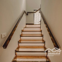Siêu Phẩm - Biệt Thự Châu Âu Hoàng Mai 275M2- Căn Duy Nhất Có Bể Bơi Hiện Đại - Gần Mặt Phố- Kd Tốt