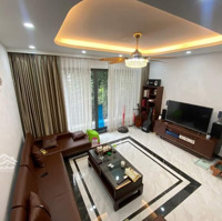 Bán Nhà Đường 19/5 Văn Quán Hà Đông 35M 5 Tầng Lô Góc Thoáng Sáng