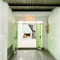Nhà Lâu Năm, Sổ Đẹp, Xh Ngủ Trong Nhà - Nguyễn Đình Chiểu - 34/39.4M2, 3Tầng - Nhích 7Tỷ