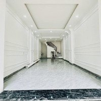 Lh Em Hue 0984423762
Ngõ Thông Kinh Doanh, Ô Tô Vào Nhà - Lô Góc 3 Thoáng.
