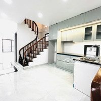 Lh Em Hue 0984423762
Ngõ Thông Kinh Doanh, Ô Tô Vào Nhà - Lô Góc 3 Thoáng.