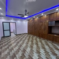 Bán Nhà Riêng Tại Đường Khương Đình, Thanh Xuân, Hà Nội Giá Siêu Hời 178 Triệu / M2, 52 M2