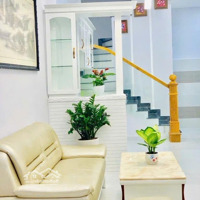 Bán Gấp Nhà Trương Định, P.bến Thành, Q1, Gần Chợ Bến Thành, Giá Bán 4Tỷ990,Diện Tích82,8M2, Hđ Thuê 38 Triệu/Th