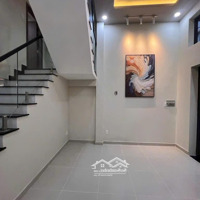 Bán Gấp Nhà Trương Định, P.bến Thành, Q1, Gần Chợ Bến Thành, Giá Bán 4Tỷ990,Diện Tích82,8M2, Hđ Thuê 38 Triệu/Th