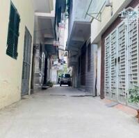SIÊU PHẨM XUÂN LA- TÂY HỒ- 5 TẦNG THANG MÁY- TẶNG FULL NỘI THẤT- KINH DOANH- Ô TÔ ĐỖ CỬA -38M- GIÁ 11.7 TỶ CÓ TL