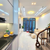 Nhà Nhỏ Xinh, Vừa Tiền, Vài Bước Ra Đường Ô Tô Tránh, Sổ Vuông, Cất Két.