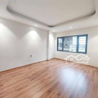 Bán Nhà Nguyễn Chí Thanh, 63M2 Có Ô Cho Thang Máy, Ô Tô Đỗ Cửa