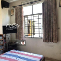 Bán Nhà Gần Cmt8, Quận 10, (4.5X8.5) 4 Tầng Cực Ngon, Chỉ 3 Tỷ Hơn