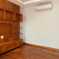 Chính Chủ Bán Gấp Nhà Mặt Tiền Đường Phổ Quang, P.9, Quận Phú Nhuận.dt: 5X17.5M Kết Cấu: Hầm 3 Tầng