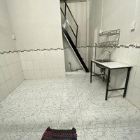 Chỉ 5 Triệu, Cho Thuê Nhà Nguyên Căn 2 Tầng, Điện Nước Giá Gốc Hẻm 3,5M Phường 10 Tân Bình, Hẻm