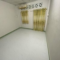 Chỉ 5 Triệu, Cho Thuê Nhà Nguyên Căn 2 Tầng, Điện Nước Giá Gốc Hẻm 3,5M Phường 10 Tân Bình, Hẻm