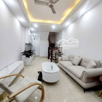 Nhà Nằm Ngay Trung Tâm Quận Đống Đa - An Sinh Đỉnh Cao - Nhà Đẹp Ở Luôn