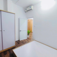 Cho Thuê Căn 2 Ngủ 1 Khách Ở Văn Cao,Ba Đình. Nội Thất Như Hình