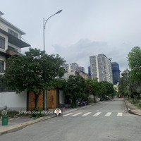 Bán Căn Góc Biệt Thự The Seasons Ngay Lotte Lái Thiêu. Giá Bán 18 Tỷ 1T 3L St. 13X20. Sổ Sẵn