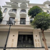 Chủ Nhà Cắt Lỗ Sao Biển Giá Lợn Chết 8Tỷ
- Diện Tích 58,5M , Mặt Tiền 4,5M
- Sẵn Sổ Trao Tay Giá