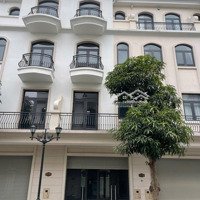 Chủ Nhà Cắt Lỗ Sao Biển Giá Lợn Chết 8Tỷ
- Diện Tích 58,5M , Mặt Tiền 4,5M
- Sẵn Sổ Trao Tay Giá