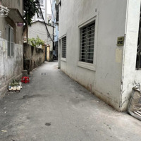 Bán Nhà Cầu Giấy - 62M2 - 6,2 Tỷ - Nhà 1 Tầng