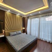 BÁN GẤP NHÀ YÊN HÒA CẦU GIẤY 40m2, 6 TẦNG MẶT TIỀN 4,2m GIÁ  10.5 TỶ