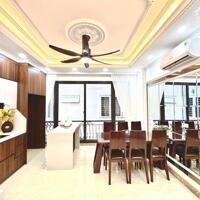 BÁN GẤP NHÀ YÊN HÒA CẦU GIẤY 40m2, 6 TẦNG MẶT TIỀN 4,2m GIÁ  10.5 TỶ