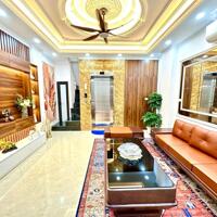 BÁN GẤP NHÀ YÊN HÒA CẦU GIẤY 40m2, 6 TẦNG MẶT TIỀN 4,2m GIÁ  10.5 TỶ