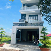 Chính Chủ Cần Bán Gấp Lô Đất Thành Phố Tân An, Gần Siêu Thị Aeon, Ngay Ql62 Với Ql1A, Sổ Hồng Riêng