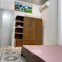 Cho Thuê Nhà Phố Đội Cấn - Linh Lang.diện Tích36M2 * 3Tầng, Ngõ Nông, 2 Thoáng, Nội Thất Đầy Đủ