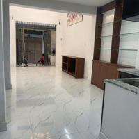 Cho Thuê Nhà Phố Đội Cấn - Linh Lang.diện Tích36M2 * 3Tầng, Ngõ Nông, 2 Thoáng, Nội Thất Đầy Đủ