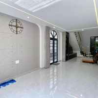 Ngợp Ngợp! Nhà 54M2 Lê Hồng Phong, Quận 10 Xây 5 Tầng. Bán 3 Tỷ 850 Triệu, Gần Chợ Hồ Thị Kỷ, Sổ Riêng.