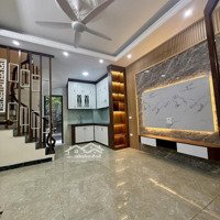 Bán Nhà Mới Koong Tân Khai, Vĩnh Hưng, Hoàng Mai. Diện Tích: 32M X 5Tầng X3 Ngủ, Full Nội Thất, 25M Ra Ôtô