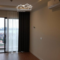 Chính Chủ Cần Cho Thuê Căn Hộ 4 Ngủ 3 Vệ Sinh Với 160M2 Tại Kosmo Tây Hồ, View Hồ Tây, Đồ Cơ Bản