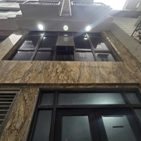 Bán Toà Nhà Chdv Trung Tâm Quận Thanh Xuân: 113M2 X8Tầng, Mt: 5,5M Dòng Tiền Cao: 2.5Tỷ/Năm