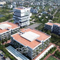 Bán Lô Biệt Thự View Kênh V3 Fpt , Nhìn Ra Hồ Và Sông Ngang 8M