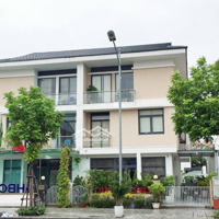 Cho Thuê Biệt Thự Khu Đô Thị Dương Nội Hà Đông, Nhà Hoàn Thiện Đẹp Diện Tích 225M2 Mặt Đường 30M