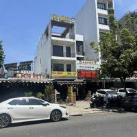 Bán Nhà Mặt Phố Lê Thanh Nghị, 16 Tỷ, 117.5M2 Siêu Hot