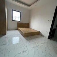 Bán nhà dòng tiền gần Nguyễn Lương Bằng, Đống Đa, thang máy, 10PKK, gần phố