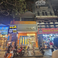 Siêu Hiếm - Mặt Phố Nhà Thờ Lõi Phố Cổ, Diện Tích: 40M2 X 4T, Mt: 5.5M Nhận Diện Đẹp, Khách Tây Đông Nghịt