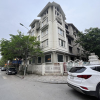 Cho Thuê Mbkd Nhà Thờ 30M, 4 Tầng, Mặt Tiền 5.2M Vị Trí Cực Hot, Kinh Doanh Sầm Uất Liên Hệ: 0336920707