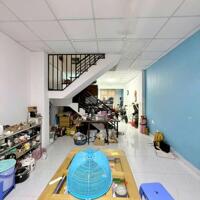 Nhà rộng hẻm 1 trục, gần Cầu Vượt Hoàng Hoa Thám, 6.15 tỷ