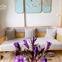 Cần Bán Căn 2 Ngủ Onsen Full Nội Thất Đẹp Giá Bán 3.85 Tỷ Bao Phí Liên Hệ: 0961694919