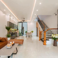 Víp Phố Láng Hạ, Nhà 2 Thoáng, Ba Bước Ra Phố, Ô Tô Cách 48M, Gần Rạp Phiếu Phim Qg,Diện Tích40M2 * 5T