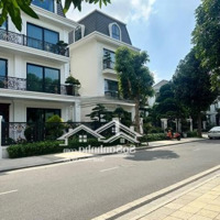 Bán Biệt Thự View Hồ Vinhomes Green Bay Mễ Trì 400M2 - 160 Tỷ