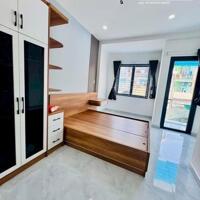 Gần chợ Vườn Lài ngã tư ga hẻm ô tô nhà ngon vào ở ngay nhìn là thích
