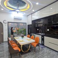 Nhà 3 Lầu đường Xe Hơi Thạnh Xuân 25 Quận 12, Nội Thất Cao Cấp, Sang Trọng. Giá Bán Tốt